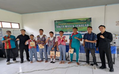 Jaksa Masuk Sekolah