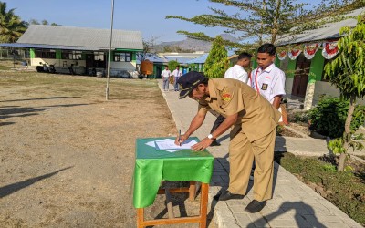 Pelantikan Pengurus OSIS SMK Negeri 3 Atambua Tahun Ajaran 2023/2024